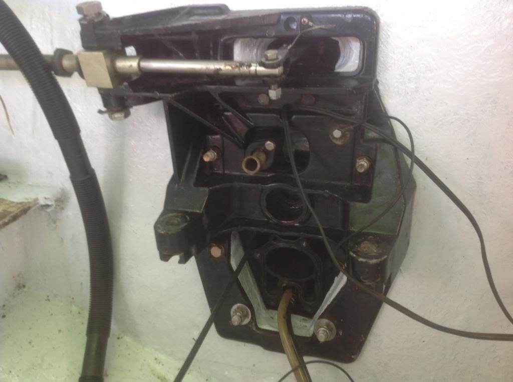 Water leak from inboard Mercruiser Alpha One Boating Forum iboats